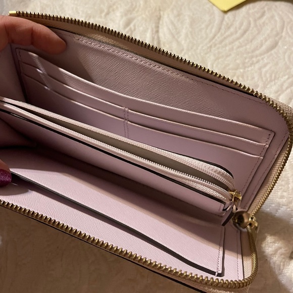 Kate Spade Wallet - Picture 3 of 6